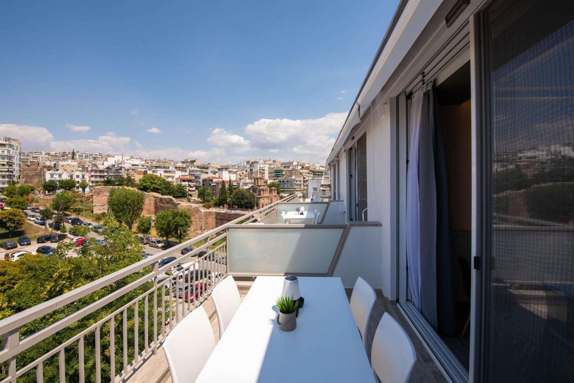 Skia Luxury Living Above The Walls Tessalónica Exterior foto